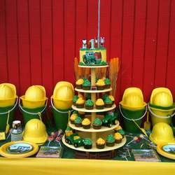 CHASE'S FIRST BIRTHDAY CAKE TABLE - JOHNNY TRACTOR