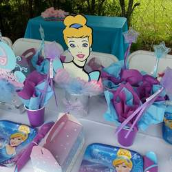 Genesis 4th Birthday - Cinderella
