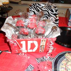 Gabriela's 8th Birthday - 1 Direction 