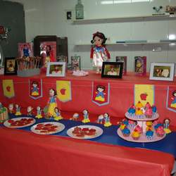 3º anniversary  SNOW WHITE - Snow White