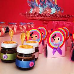 Lalaloopsy Yumi 3 anos! - LalaLoopsy