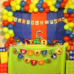 Ethan the Lego Maniac's 6th Birthday - Lego