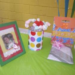 Sala de arte de Esmeralda / Esmeralda's art studio - Arts & Crafts