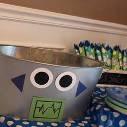 Robot Bentley turns 4 - Robot