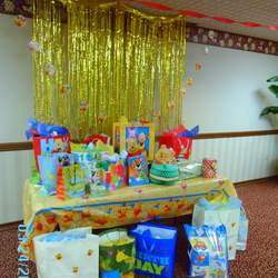 Noah's 1st birthday - Winnie the pooh 