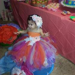 Ariadny'1st birthday - flower party