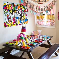 Cormac's POP! Art 5th Birthday Party - Arts & Crafts