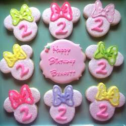 Minnie Mouse Garden Party Cookies - Minnie Mouse