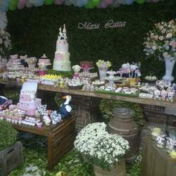 Maria Luiza' Farm (1st Anniversary Party) - Pink Farm