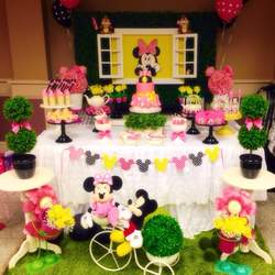 Minnie Mouse - Minnie Mouse