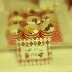 An Elf Christmas - Elves