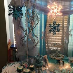 Corinne's Ice Palace - Frozen (Disney)