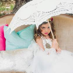 Bohemian Bridal Bliss: Inspiration Shoot - Boho Chic