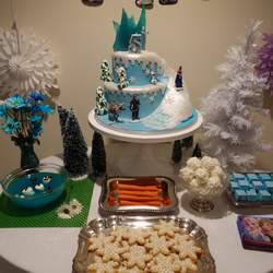Georgia's Frozen Birthday Party - Frozen