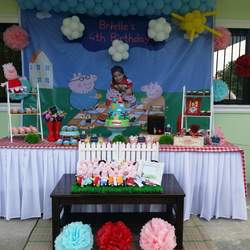 Brielle's 4th: A Peppa Pig Picnic Party - Peppa Pig