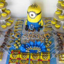 Minions  - Despicable Me / Minions