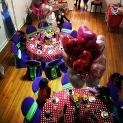 Hailey's PAR-TEA  - Bright and Fun