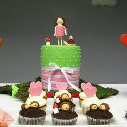 Fairytale enchanted forest dessert table - Fairytale enchanted forest
