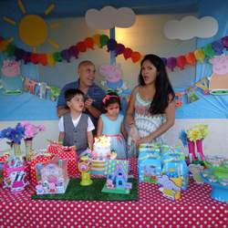 PEPPA  MEILI AND EMANUEL - Peppa Pig