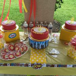 The Flash Superhero Pool Party - The Flash - Superhero