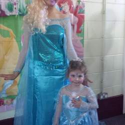hannahs princess party - Princess