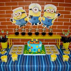 Breakfast with the Minions - Despicable Me / Minions