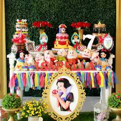 ISABELLA SNOW WHITE & SEVEN DWARFS - Snow White