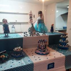 4º anniversary FROZEN - Frozen (Disney)