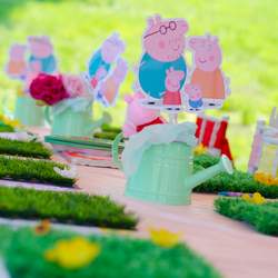 Domasom's  3rd Peppa pig  birthday  - Peppa pig themed party