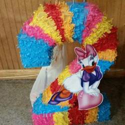 D'Arri Turns 2 - Daisy Duck