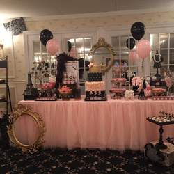 Joyce's bridal shower - French / Parisian