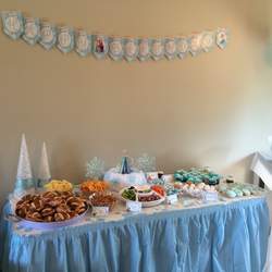 A Frozen Celebration - Frozen (Disney)