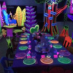 Brynn's 10th Blacklight Alice in Wonderland Party - Alice in Wonderland