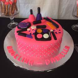 Angelina & daniella's spa and fashion party - Fashion spa