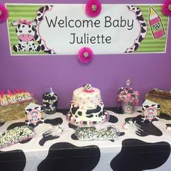 Tysheena & Julius baby shower - Cow 