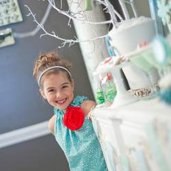 Winter Wonderland Party Christmas/Holiday Party Ideas | Photo 1 of 91