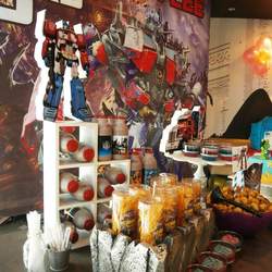 Ray's Superb Birthday Party - Transformers