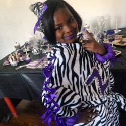 Zakiyah's Zebra Spa Party - Zebra and Purple Spa