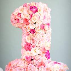 My daughter's first birthday  - Shades of pink