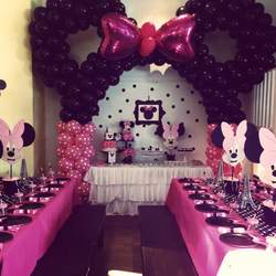 Minnie Mouse Balloon Party - Minnie Mouse