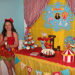 Laura's Carnival Birthay Party - Carnival