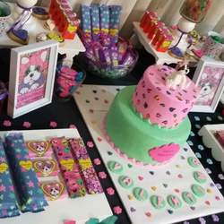 "CANDY BAR SIMONES" - "Simones"