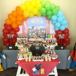 Mickey & Friends happy CELEBRATION! - Club House Mickey 