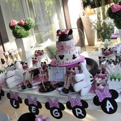Allegra`s Minnie Mouse - "Minnie Mouse"