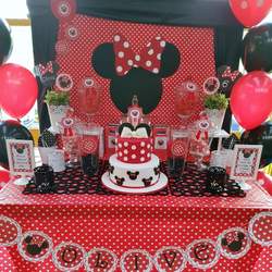 Olive's Red Minnie Mouse Party - Minnie Mouse