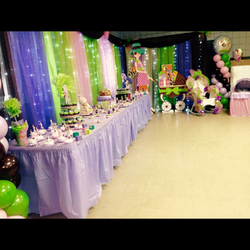 Ashley's Baby Shower - Modern Mom