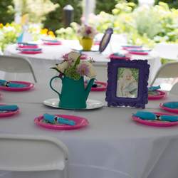 Hannah in Onederland - Alice in Wonderland
