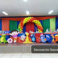 DORA LA EXPLORADORA - DORA