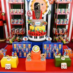 Welcome to Our World of Toys - FAO Schwarz