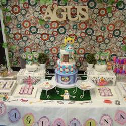 Alice in Wonderland Birthday Party - None